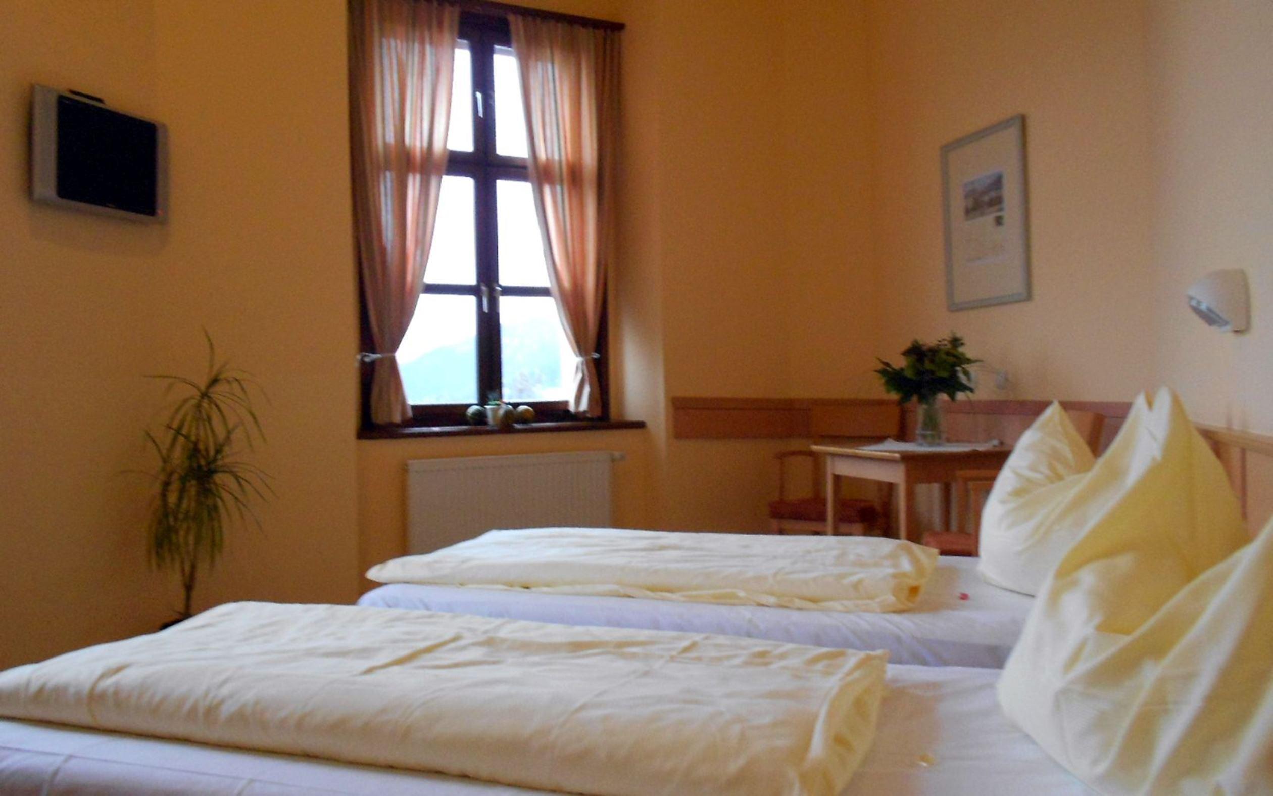 Jufa Hotel Schloss Roethelstein Адмонт Екстериор снимка