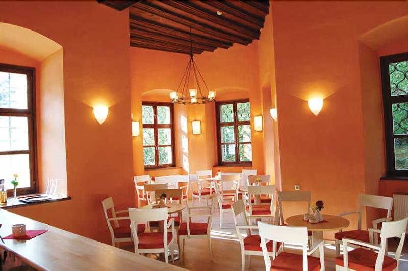 Jufa Hotel Schloss Roethelstein Адмонт Екстериор снимка