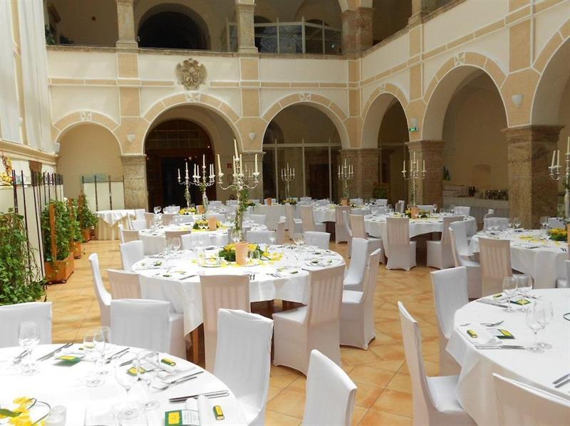 Jufa Hotel Schloss Roethelstein Адмонт Екстериор снимка